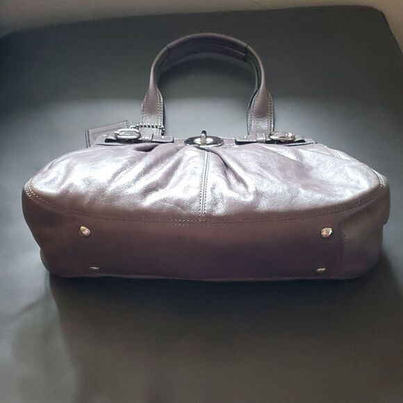 COACH Garnet Turn Lock Purse Satchel in Gray Leather Lavender Purple lining NWOT - Picture 11 of 16